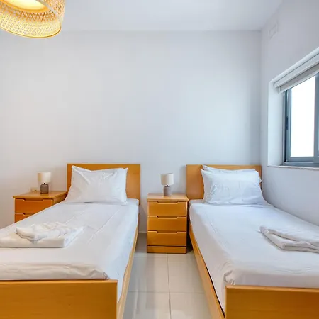 דירה Cozy 2 Bedroom In Swieqi Near St Julians And Paceville *