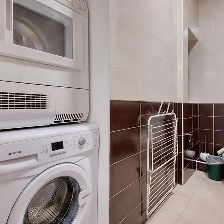 Cozy 2 Bedroom In Swieqi Near St Julians And Paceville דירה Is-Swieqi