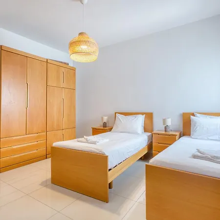 Cozy 2 Bedroom In Swieqi Near St Julians And Paceville *
