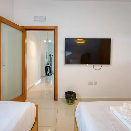 דירה Cozy 2 Bedroom In Swieqi Near St Julians And Paceville