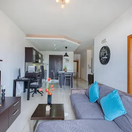 Cozy 2 Bedroom In Swieqi Near St Julians And Paceville * Is-Swieqi